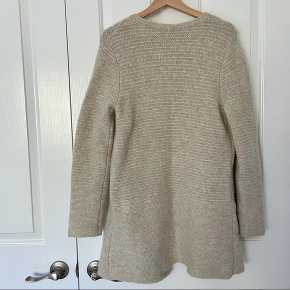 Sold ❗️Old Navy Oatmeal Open Front Neutral Sweater Coat - Picture 3 of 6